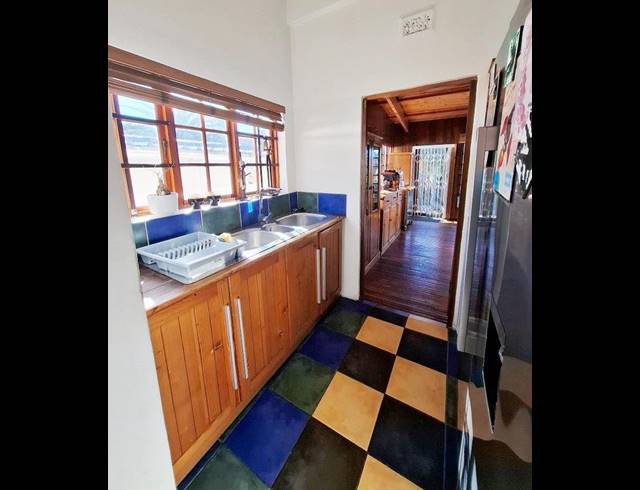 3 BEDROOM HOUSE RENTED IN MOUNT CROIX